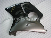 Cargar imagen en el visor de la galería, Black and Grey Flame - CBR 1100 XX 96-07 Fairing Kit -