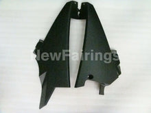 Cargar imagen en el visor de la galería, Black and Matte Factory Style - GSX - R1000 07 - 08 Fairing