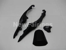 Cargar imagen en el visor de la galería, Black and Matte Factory Style - GSX - R1000 17 - 24 Fairing