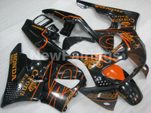 Cargar imagen en el visor de la galería, Black and Orange Corona - CBR 900 RR 94-95 Fairing Kit -