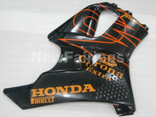 Cargar imagen en el visor de la galería, Black and Orange Corona - CBR 900 RR 94-95 Fairing Kit -