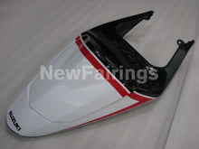 Cargar imagen en el visor de la galería, Black and White Beacon - GSX-R600 04-05 Fairing Kit -