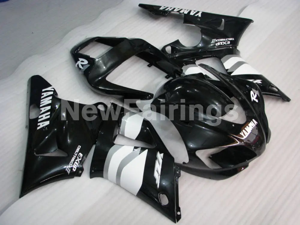 Black and White Factory Style - YZF-R1 98-99 Fairing Kit