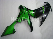 Cargar imagen en el visor de la galería, Black and Green Flame - YZF-R1 04-06 Fairing Kit - Vehicles