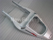 Cargar imagen en el visor de la galería, Black and Pearl White Factory Style - CBR600RR 05-06 Fairing