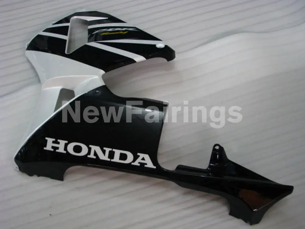 Black and Pearl White Factory Style - CBR600RR 05-06 Fairing