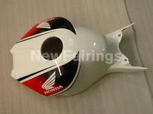 Cargar imagen en el visor de la galería, Black Red and White Lee - CBR1000RR 04-05 Fairing Kit -