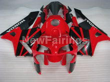 Cargar imagen en el visor de la galería, Black and Red Factory Style - CBR600RR 03-04 Fairing Kit -