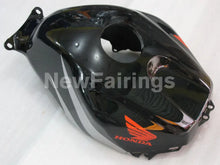 Cargar imagen en el visor de la galería, Black and Silver Factory Style - CBR600RR 05-06 Fairing Kit