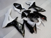 Cargar imagen en el visor de la galería, Black White Factory Style - GSX-R750 11-24 Fairing Kit