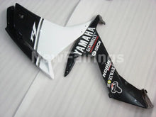 Cargar imagen en el visor de la galería, Black White Factory Style - YZF-R1 07-08 Fairing Kit