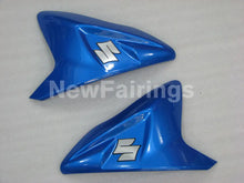 Cargar imagen en el visor de la galería, Blue and White Matte Black Factory Style - GSX-R750 11-24