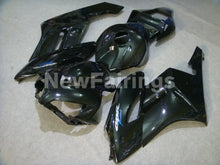 Cargar imagen en el visor de la galería, Gloss Black Factory Style - CBR1000RR 04-05 Fairing Kit -