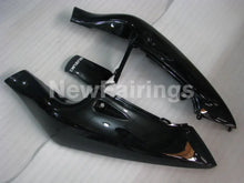 Cargar imagen en el visor de la galería, Gloss Black Factory Style - GSX-R750 96-99 Fairing Kit