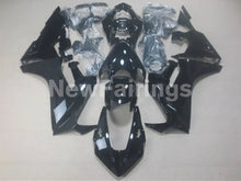 Cargar imagen en el visor de la galería, Gloss Black No decals - CBR1000RR 17-23 Fairing Kit -