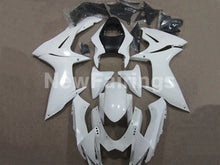 Cargar imagen en el visor de la galería, Gloss White No decals - GSX-R600 11-24 Fairing Kit