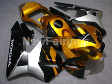 Cargar imagen en el visor de la galería, Gold and Black Factory Style - CBR600RR 03-04 Fairing Kit -