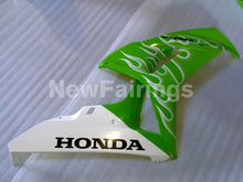 Cargar imagen en el visor de la galería, Green and White Flame - CBR1000RR 06-07 Fairing Kit -