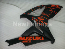 Cargar imagen en el visor de la galería, Matte Black and Orange Corona - GSX-R750 06-07 Fairing Kit