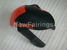 Cargar imagen en el visor de la galería, Matte Black and Orange Corona - GSX-R750 06-07 Fairing Kit