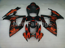 Cargar imagen en el visor de la galería, Matte Black and Orange Corona - GSX-R750 06-07 Fairing Kit