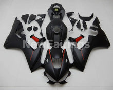 Cargar imagen en el visor de la galería, Matte Black and Red Factory Style - CBR1000RR 17-23 Fairing