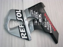 Cargar imagen en el visor de la galería, Matte Black and Silver Repsol - CBR 900 RR 94-95 Fairing Kit