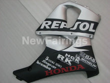 Cargar imagen en el visor de la galería, Matte Black and Silver Repsol - CBR 919 RR 98-99 Fairing Kit