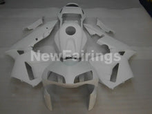 Cargar imagen en el visor de la galería, Matte White No decals - CBR600RR 03-04 Fairing Kit -