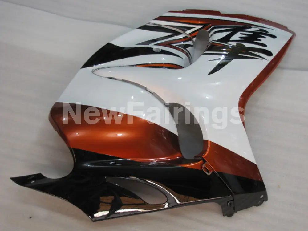 Orange and White Black Factory Style - GSX1300R Hayabusa