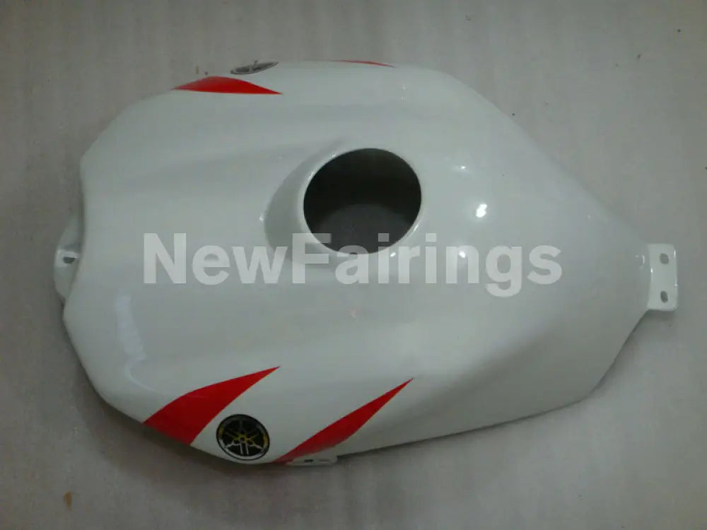 Red and Black White Santander - YZF-R1 04-06 Fairing Kit