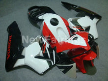 Cargar imagen en el visor de la galería, Red White and Black Factory Style - CBR600RR 05-06 Fairing