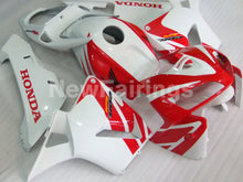 Cargar imagen en el visor de la galería, Red and White Factory Style - CBR600RR 05-06 Fairing Kit -