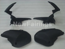 Cargar imagen en el visor de la galería, Silver and Black Factory Style - CBR600 F4 99-00 Fairing Kit