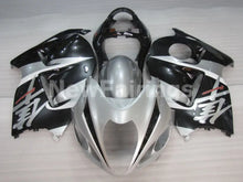 Cargar imagen en el visor de la galería, Silver and Black Factory Style - GSX1300R Hayabusa 99-07