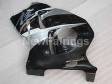 Cargar imagen en el visor de la galería, Silver and Black Factory Style - GSX1300R Hayabusa 99-07