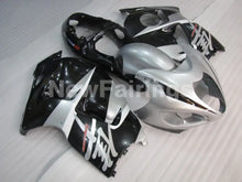 Cargar imagen en el visor de la galería, Silver and Black Factory Style - GSX1300R Hayabusa 99-07