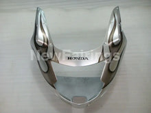 Cargar imagen en el visor de la galería, Silver and Black Flame - CBR 1100 XX 96-07 Fairing Kit -