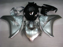 Cargar imagen en el visor de la galería, Silver and Black Factory Style - CBR1000RR 08-11 Fairing Kit