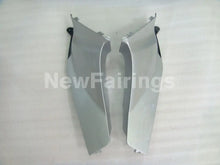 Cargar imagen en el visor de la galería, Silver and Black Factory Style - CBR600RR 05-06 Fairing Kit