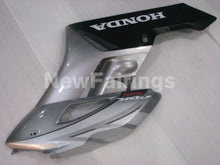 Cargar imagen en el visor de la galería, Silver Grey and Black Factory Style - CBR1000RR 04-05