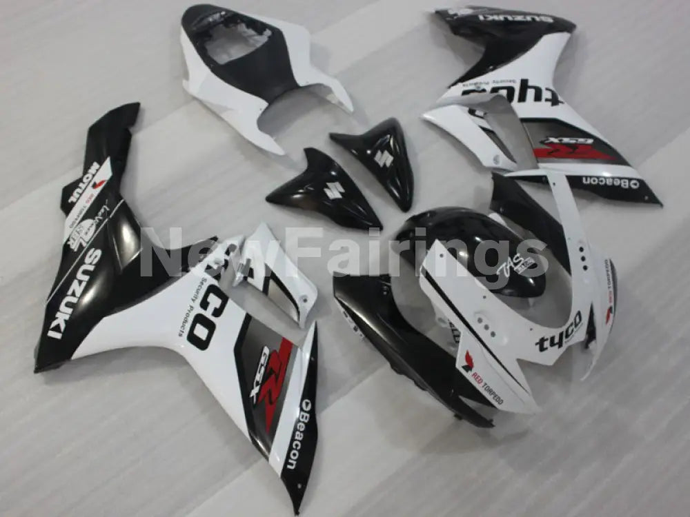 White and Black Beacon - GSX-R600 11-24 Fairing Kit