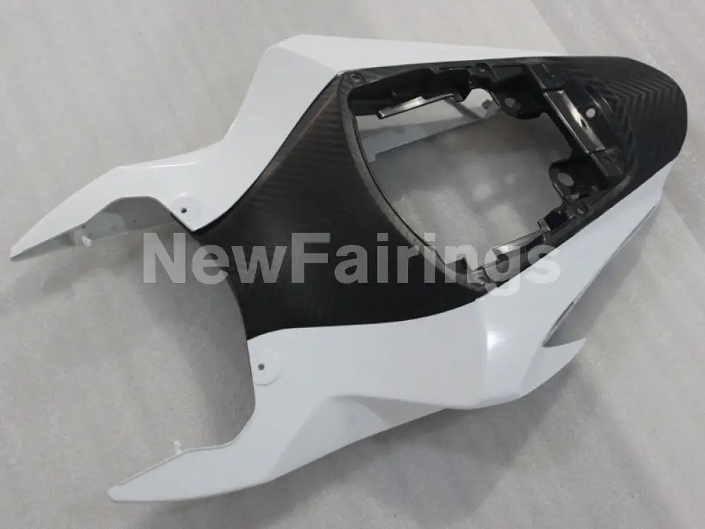 White and Black Beacon - GSX-R750 11-24 Fairing Kit