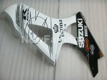 Cargar imagen en el visor de la galería, White and Black Corona - GSX - R1000 07 - 08 Fairing Kit