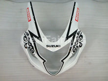 Cargar imagen en el visor de la galería, White and Black Corona - GSX-R600 04-05 Fairing Kit -