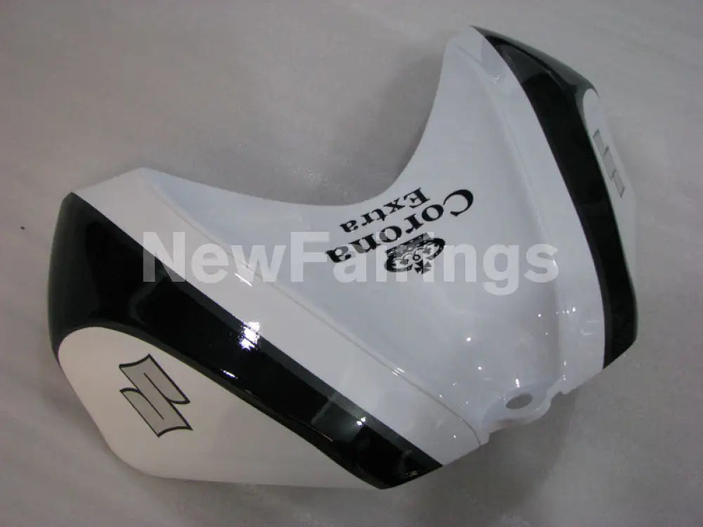 White and Black Corona - GSX-R600 06-07 Fairing Kit -