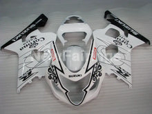 Cargar imagen en el visor de la galería, White and Black Corona - GSX-R750 04-05 Fairing Kit