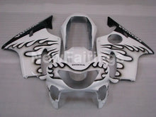 Cargar imagen en el visor de la galería, White and Black Flame - CBR600 F4 99-00 Fairing Kit -