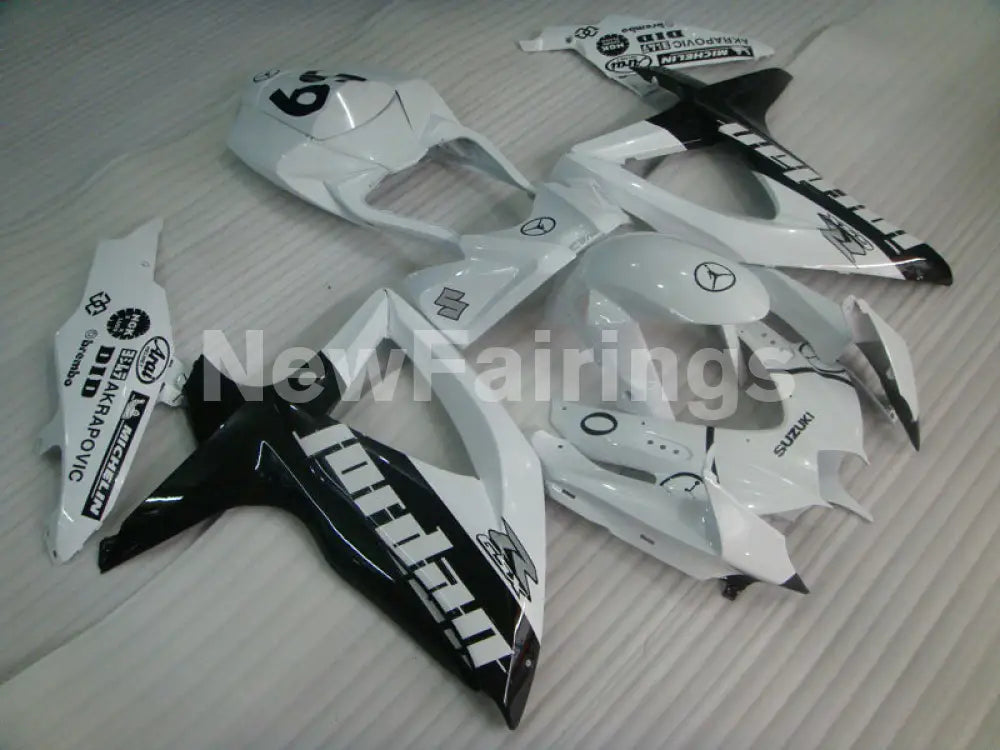 White and Black Jordan - GSX-R750 08-10 Fairing Kit