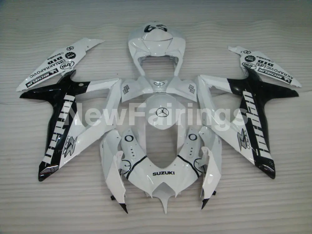 White and Black Jordan - GSX-R750 08-10 Fairing Kit